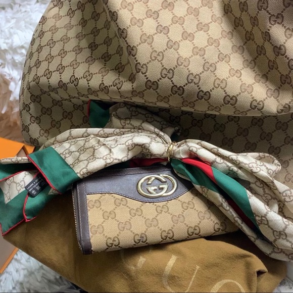🎉HP🎉Gucci Horsebit Hobo Large ONLY part 2 - Picture 11 of 17